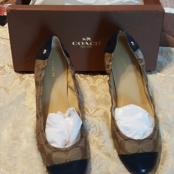 Coach Shoes - Coach Callie flats